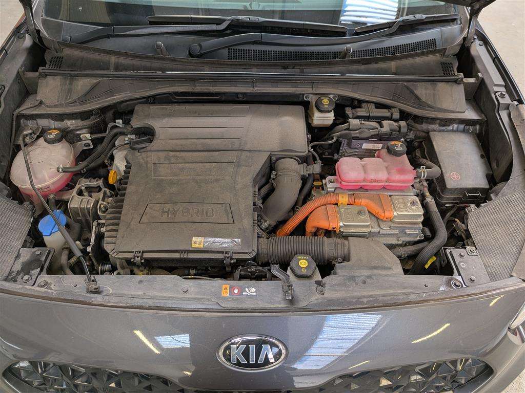 <p>2021 KIA NIRO 3 HEV S-A</p>