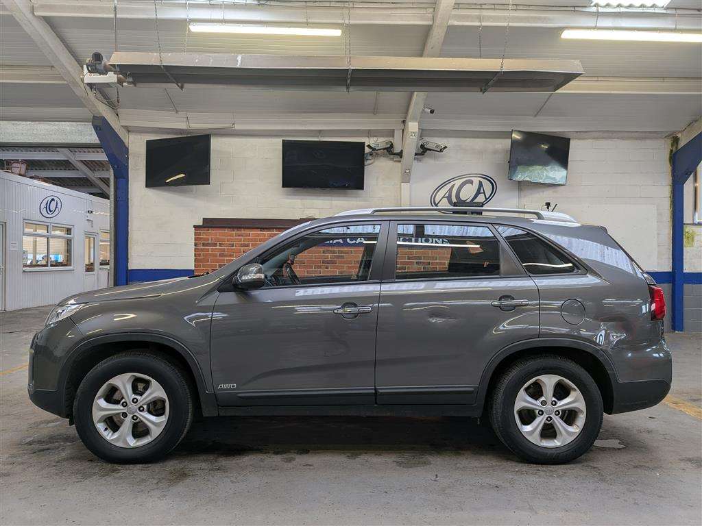 <p>2013 KIA SORENTO KX-1 CRDI 4X4</p>