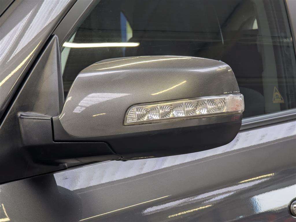 <p>2013 KIA SORENTO KX-1 CRDI 4X4</p>