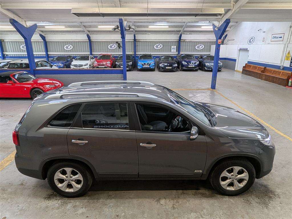 <p>2013 KIA SORENTO KX-1 CRDI 4X4</p>