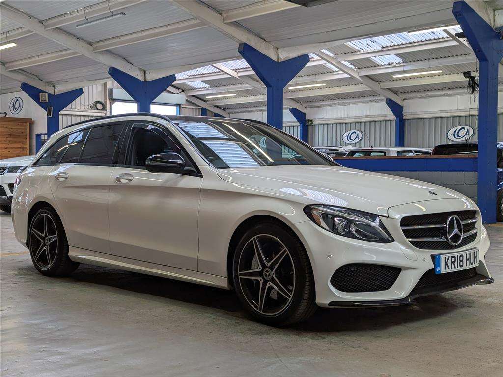 <p>2018 MERCEDES-BENZ C 250 AMG LINE PREMIUM +</p>
