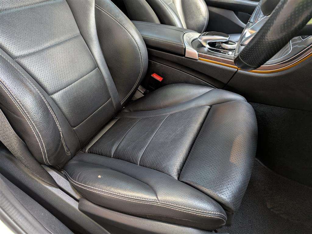 <p>2018 MERCEDES-BENZ C 250 AMG LINE PREMIUM +</p>