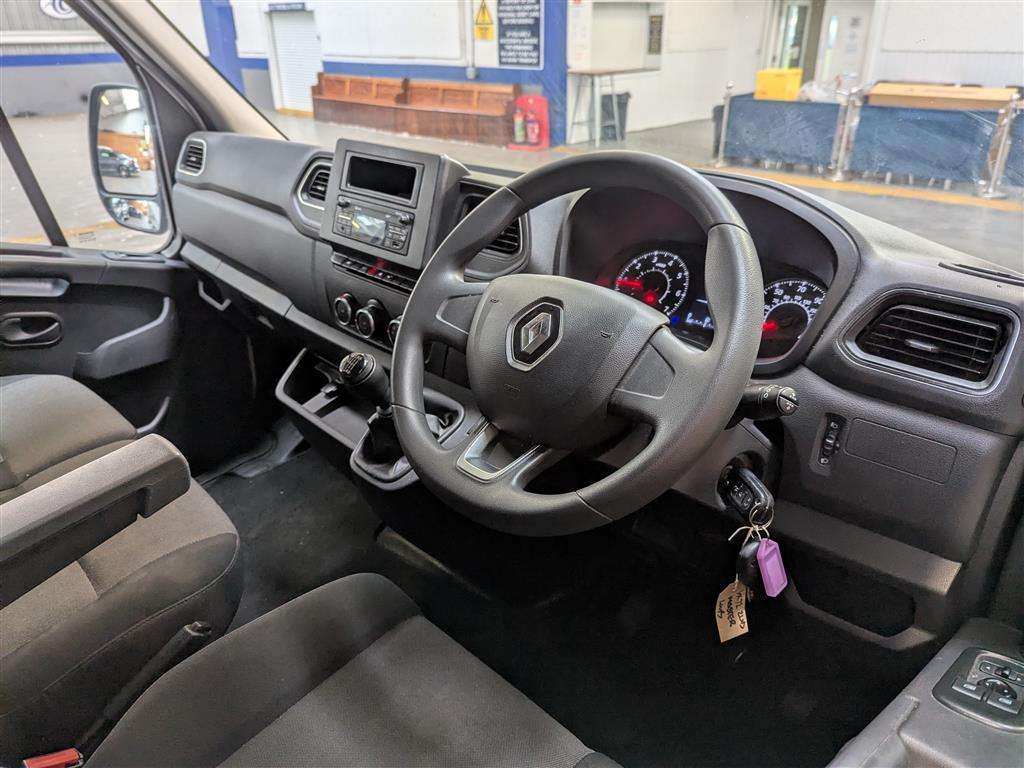 <p>2022 RENAULT MASTER LM35 BUSINESS+ BLU</p>