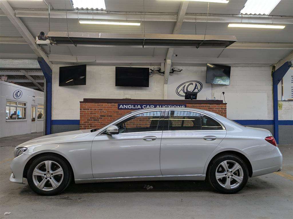 <p>2016 MERCEDES-BENZ E 220 D SE AUTO</p>
