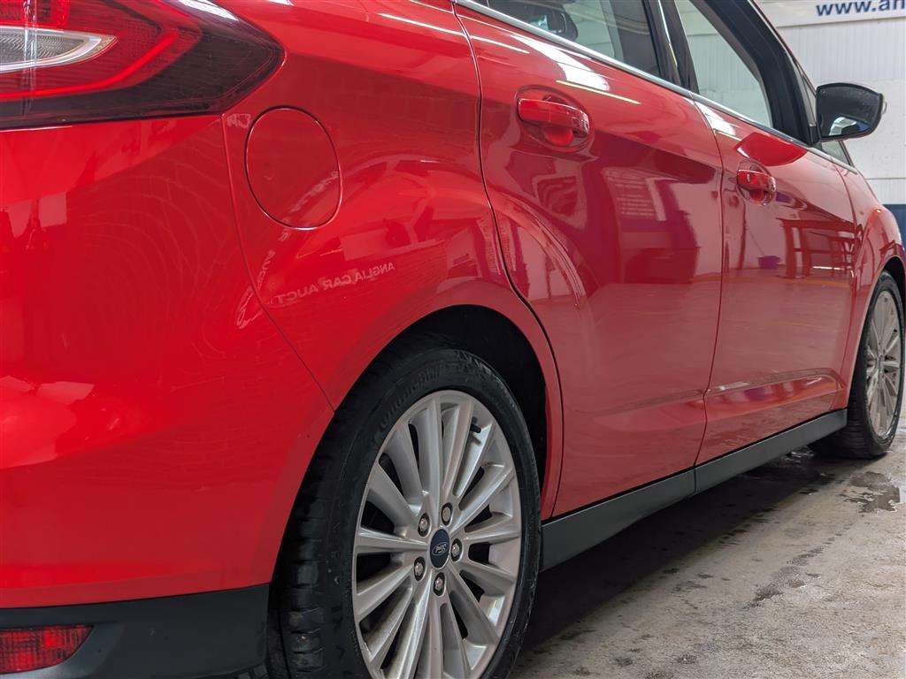 <p>2017 FORD C-MAX TITANIUM TDCI AUTO</p>