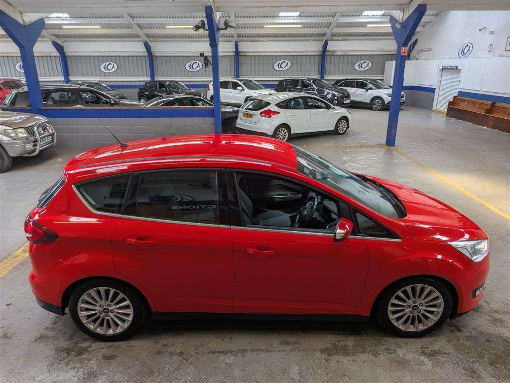 <p>2017 FORD C-MAX TITANIUM TDCI AUTO</p>