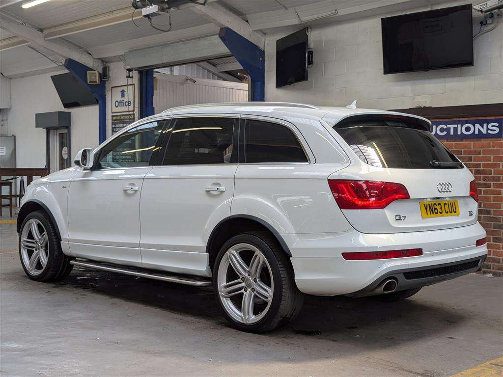 <p>2013 AUDI Q7 S LINE + TDI QUATTRO A</p>