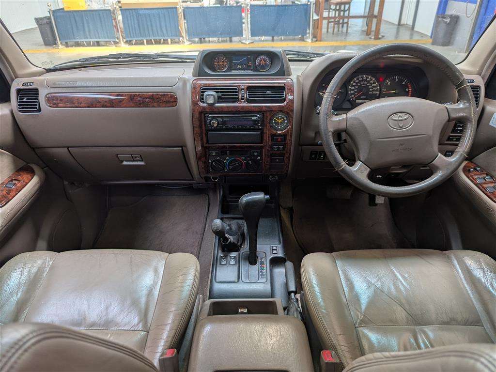 <p>2002 TOYOTA LANDCRUISER COLORADO VX AUTO</p>