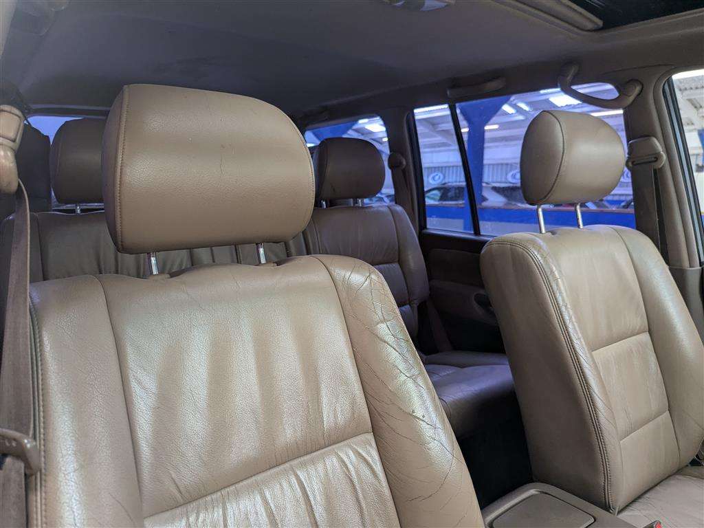<p>2002 TOYOTA LANDCRUISER COLORADO VX AUTO</p>