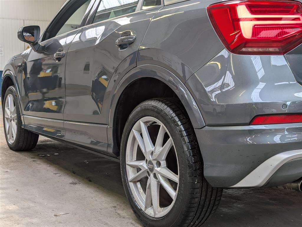 <p>2017 AUDI Q2 S LINE EDITION 1 TFSI</p>