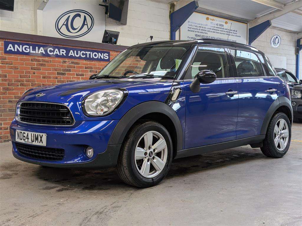<p>2014 MINI COUNTRYMAN COOPER D</p>