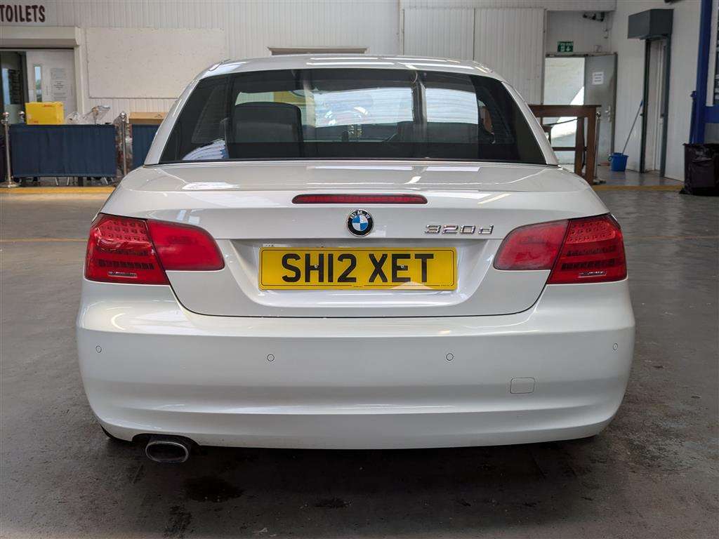 <p>2012 BMW 320D SE 181</p>