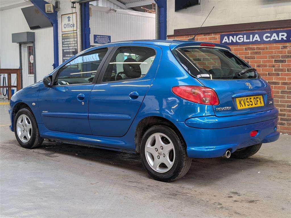 <p>2005 PEUGEOT 206 SPORT</p>