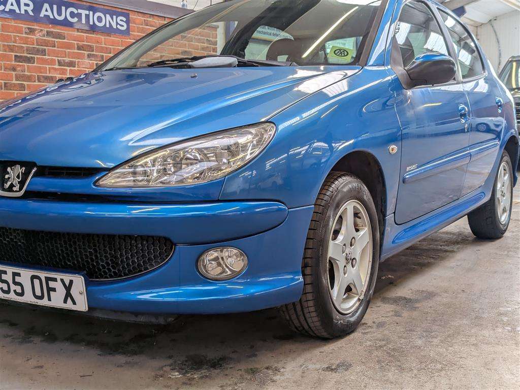 <p>2005 PEUGEOT 206 SPORT</p>