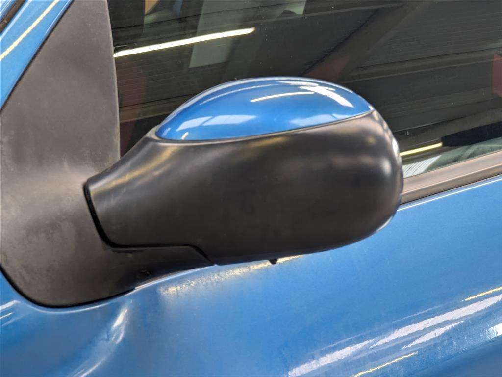 <p>2005 PEUGEOT 206 SPORT</p>