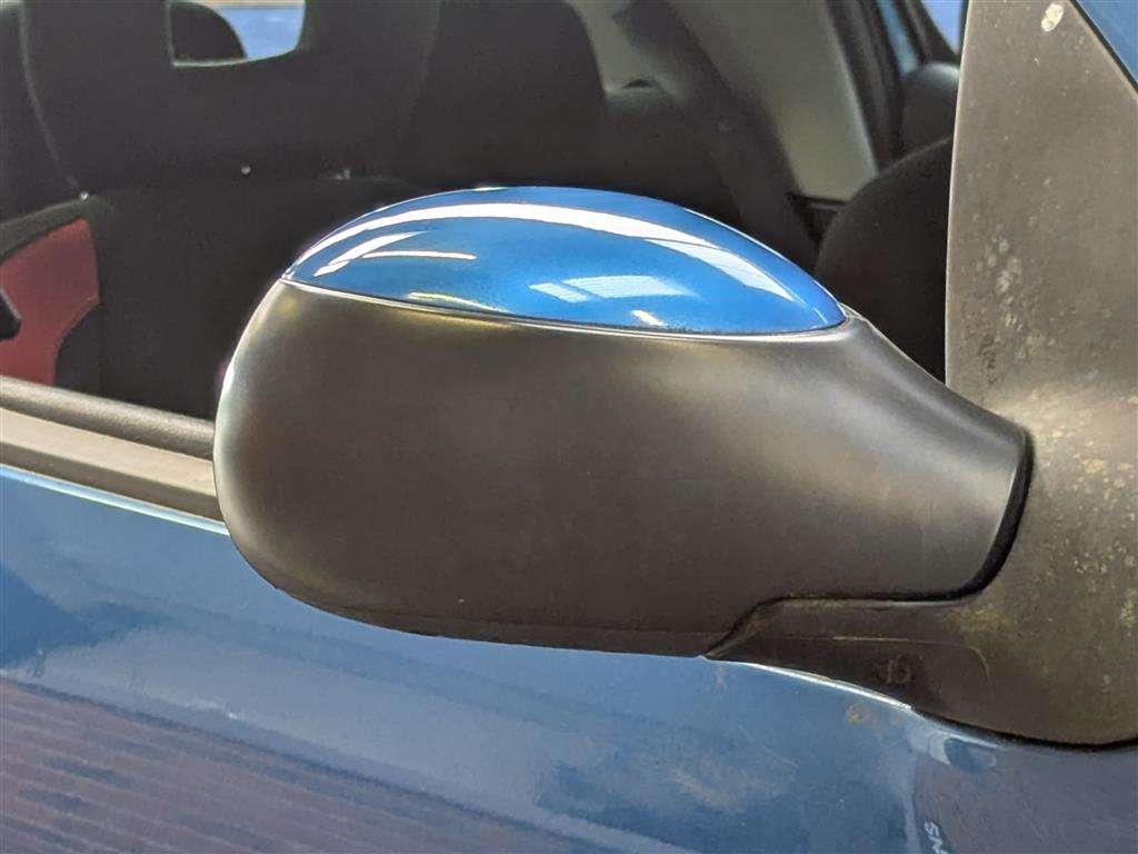 <p>2005 PEUGEOT 206 SPORT</p>