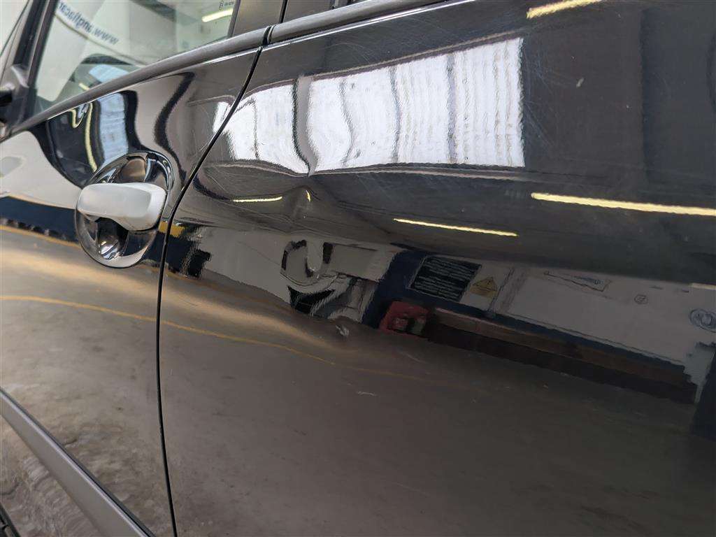 <p>2010 TOYOTA YARIS TR VVT-I</p>