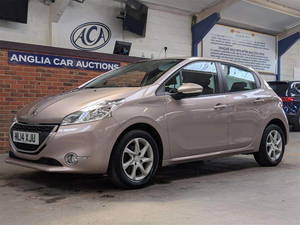 <p>2014 PEUGEOT 208 ACTIVE</p>