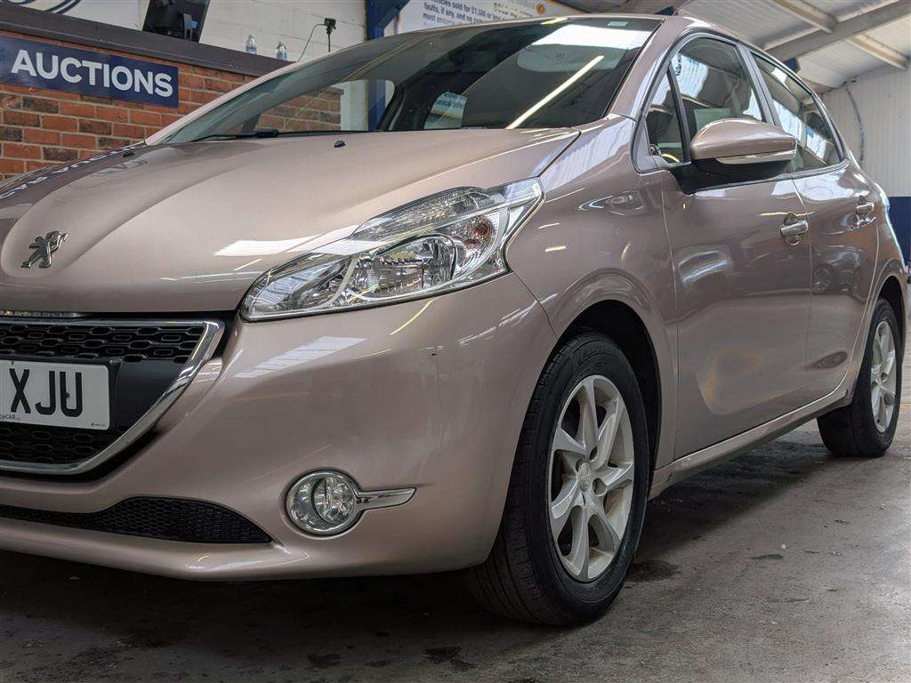 <p>2014 PEUGEOT 208 ACTIVE</p>