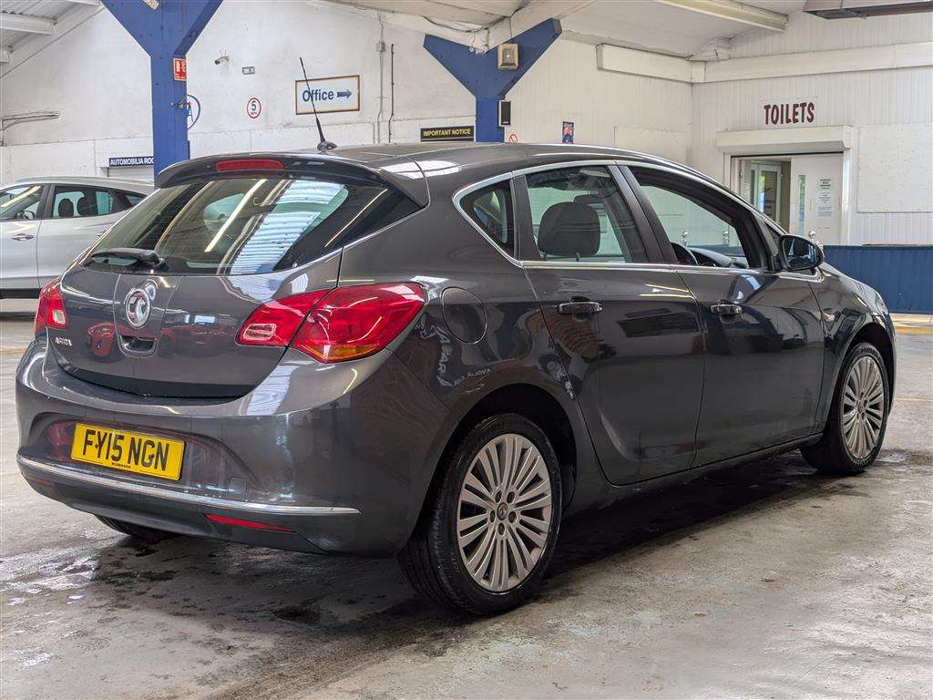 <p>2015 VAUXHALL ASTRA EXCITE</p>