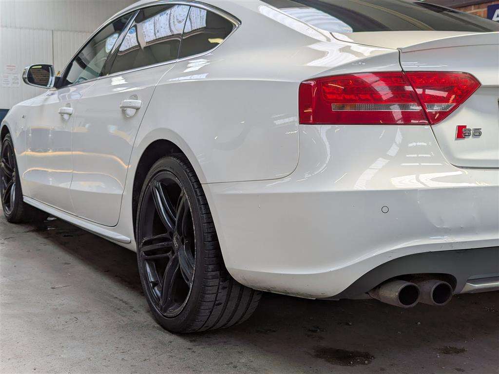 <p>2012 AUDI S5 TFSI AUTO</p>