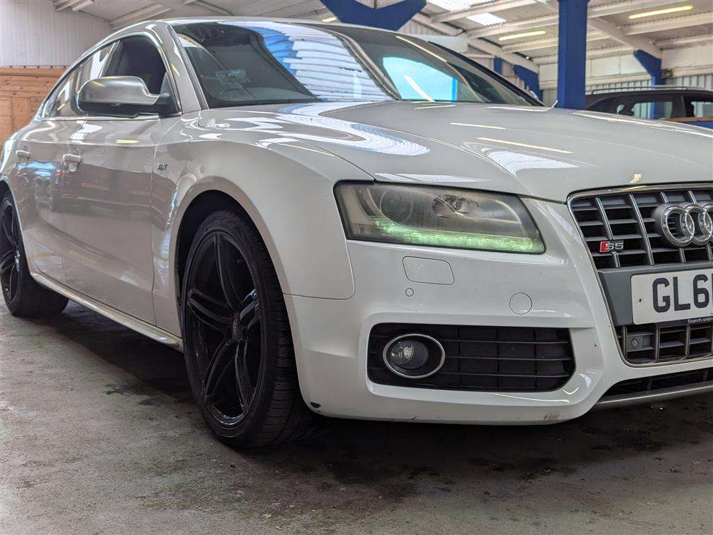 <p>2012 AUDI S5 TFSI AUTO</p>