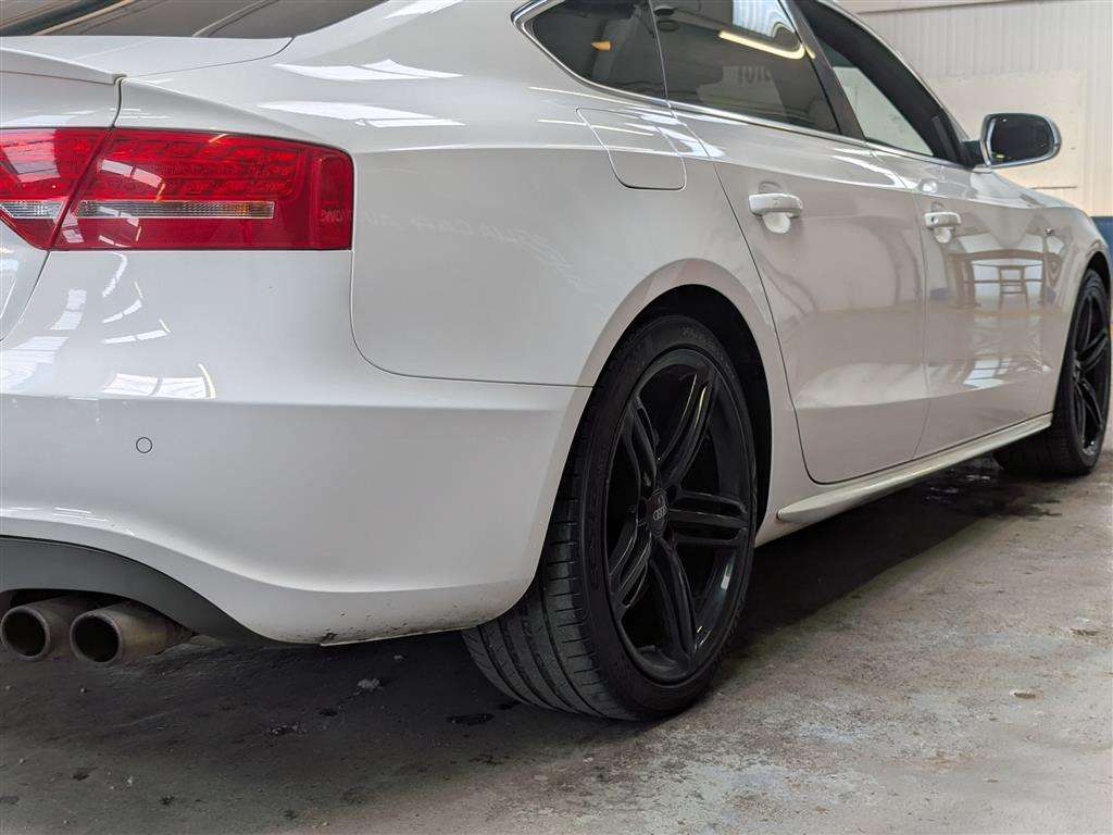 <p>2012 AUDI S5 TFSI AUTO</p>