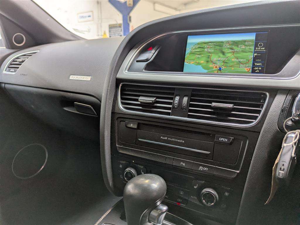<p>2012 AUDI S5 TFSI AUTO</p>