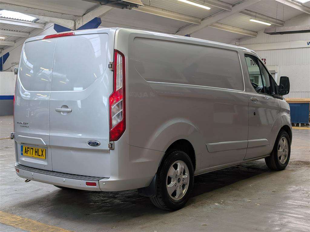 <p>2017 FORD TRANSIT CUSTOM 270 LIMITE</p>