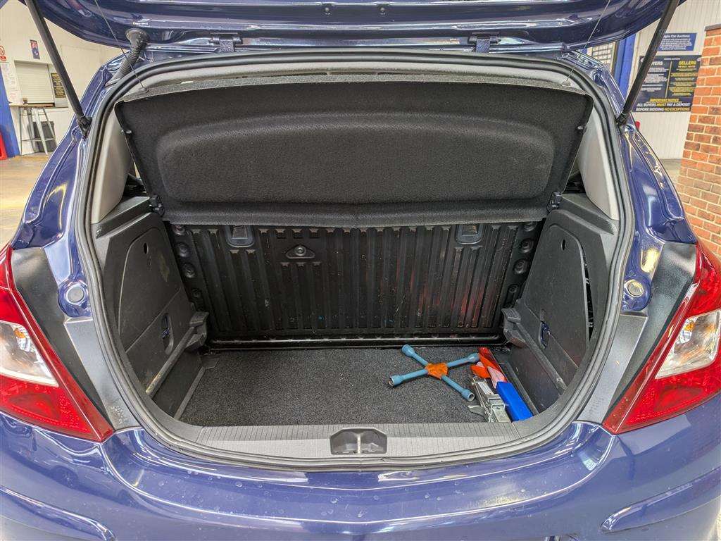 <p>2013 VAUXHALL CORSA S ECOFLEX</p>