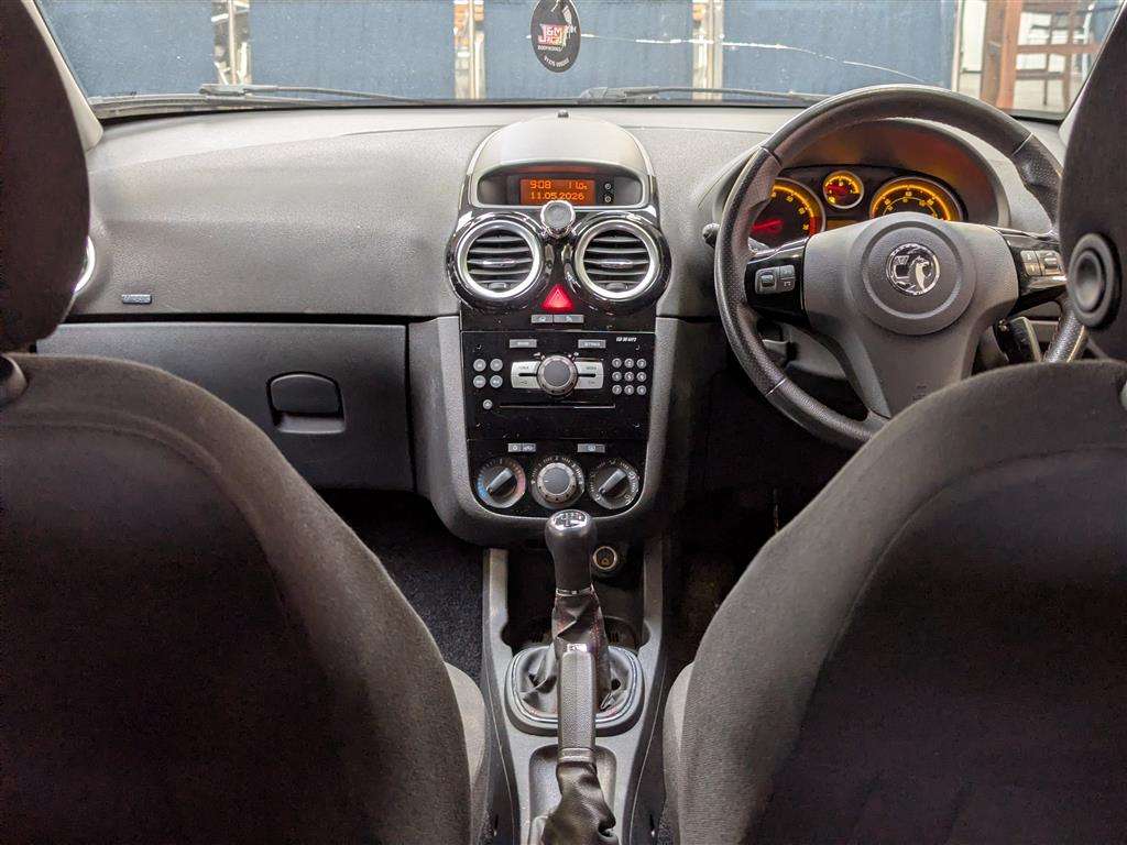 <p>2013 VAUXHALL CORSA SXI AC</p>