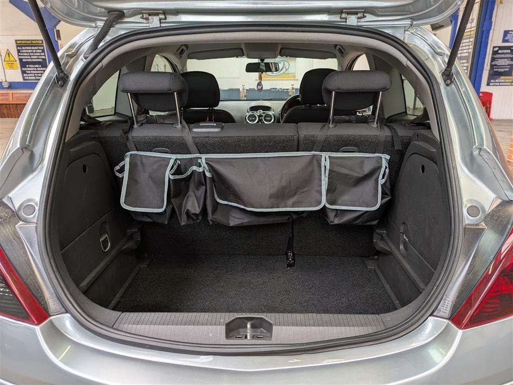 <p>2013 VAUXHALL CORSA SXI AC</p>