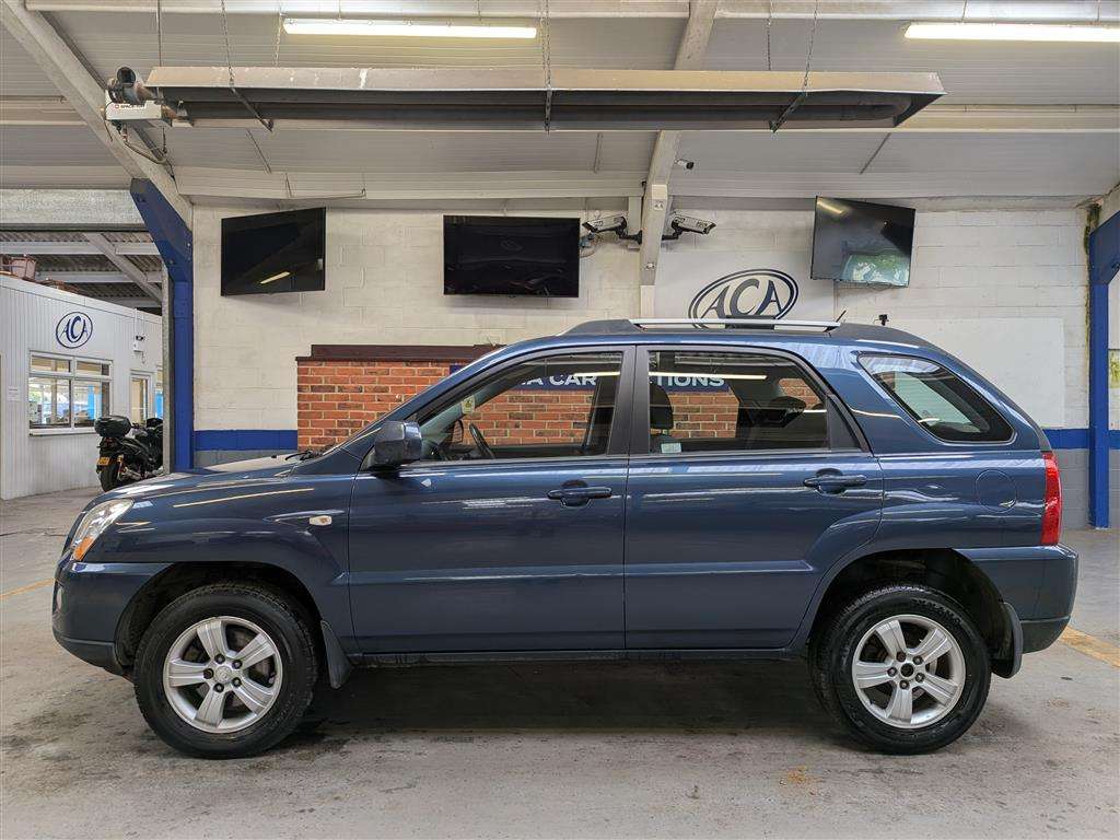 <p>2010 KIA SPORTAGE XE CRDI 2WD</p>