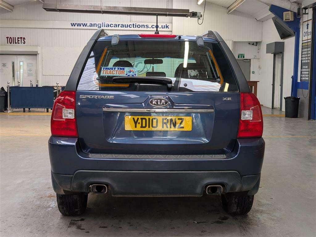 <p>2010 KIA SPORTAGE XE CRDI 2WD</p>