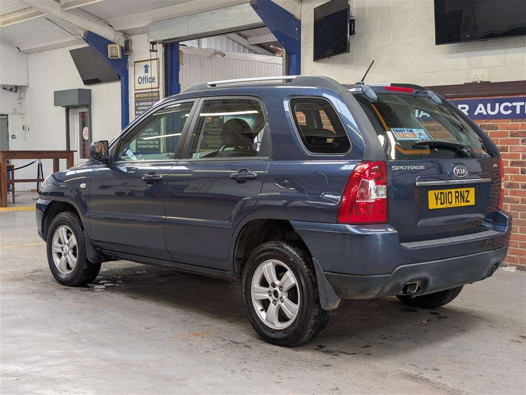 <p>2010 KIA SPORTAGE XE CRDI 2WD</p>