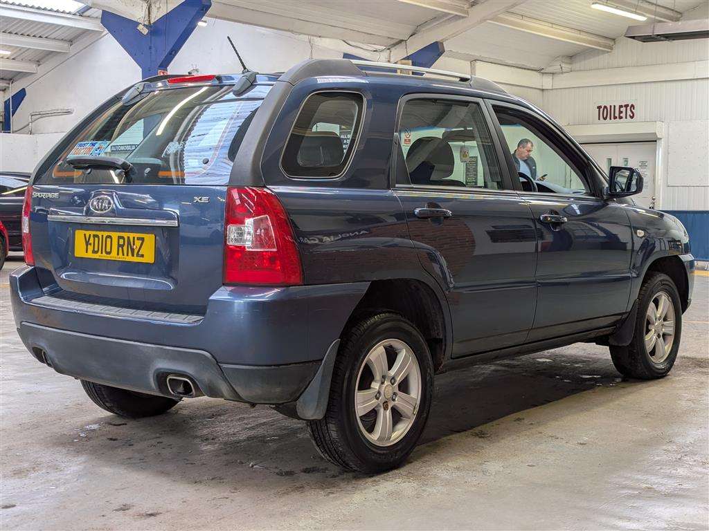 <p>2010 KIA SPORTAGE XE CRDI 2WD</p>