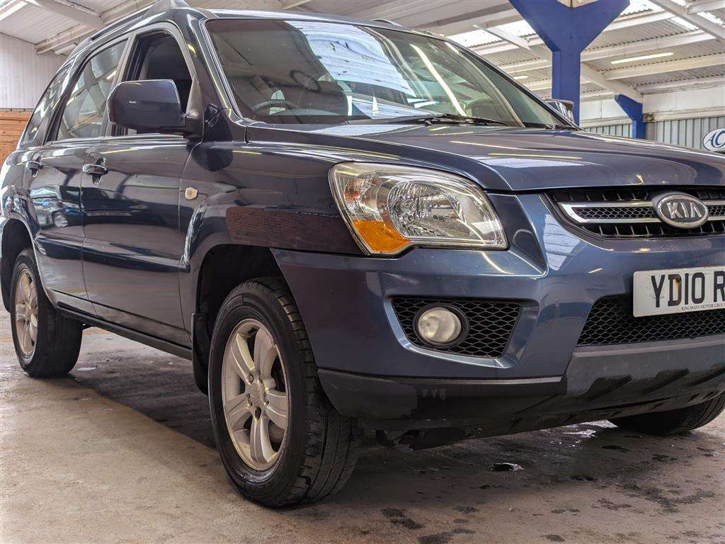 <p>2010 KIA SPORTAGE XE CRDI 2WD</p>