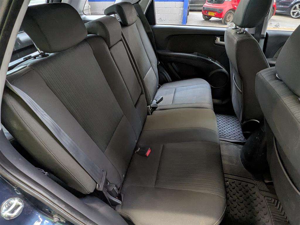 <p>2010 KIA SPORTAGE XE CRDI 2WD</p>