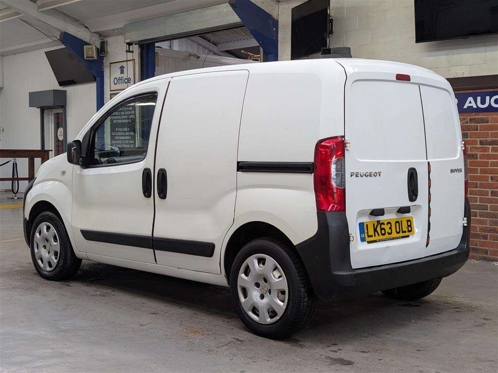 <p>2013 PEUGEOT BIPPER S HDI</p>