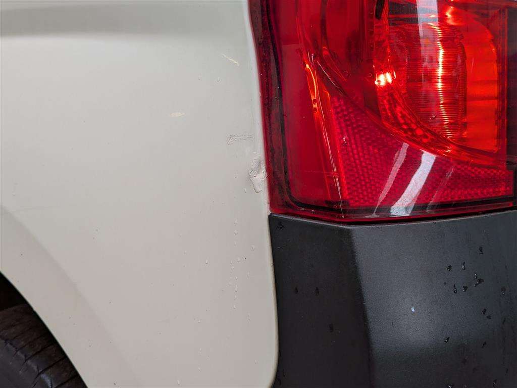 <p>2013 PEUGEOT BIPPER S HDI</p>