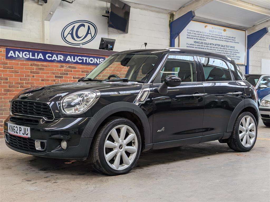 <p>2012 MINI COUNTRYMAN COOPER S ALL4</p>