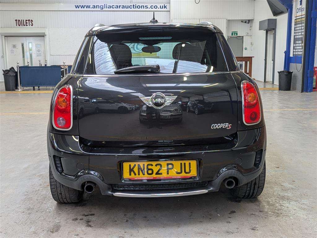 <p>2012 MINI COUNTRYMAN COOPER S ALL4</p>