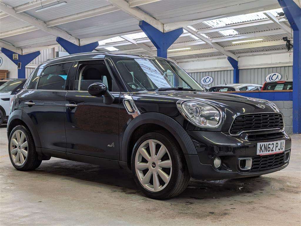 <p>2012 MINI COUNTRYMAN COOPER S ALL4</p>