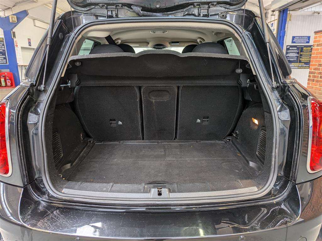 <p>2012 MINI COUNTRYMAN COOPER S ALL4</p>