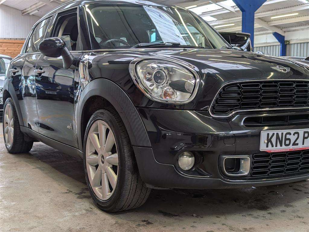 <p>2012 MINI COUNTRYMAN COOPER S ALL4</p>