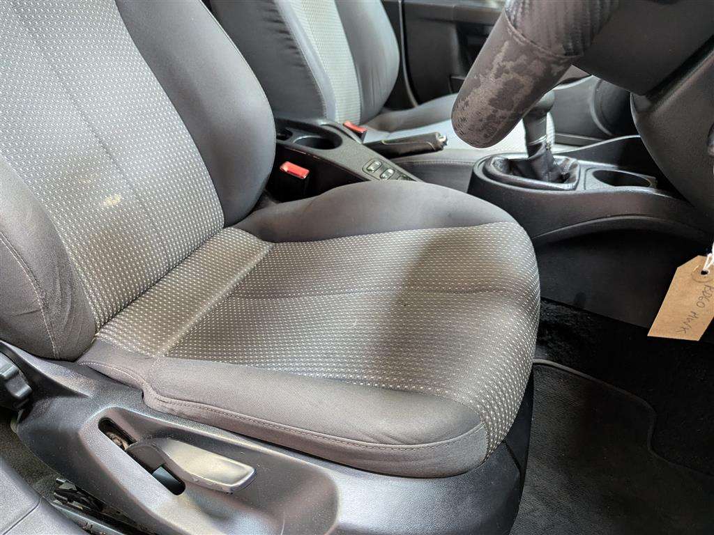 <p>2010 SEAT LEON S EMOCION CR TDI</p>
