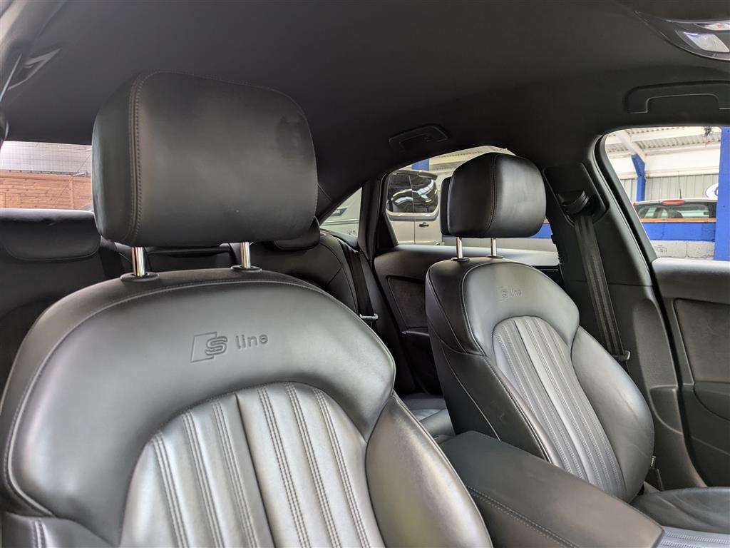 <p>2017 AUDI A6 SLINE BLACK ED TDI ULT</p>