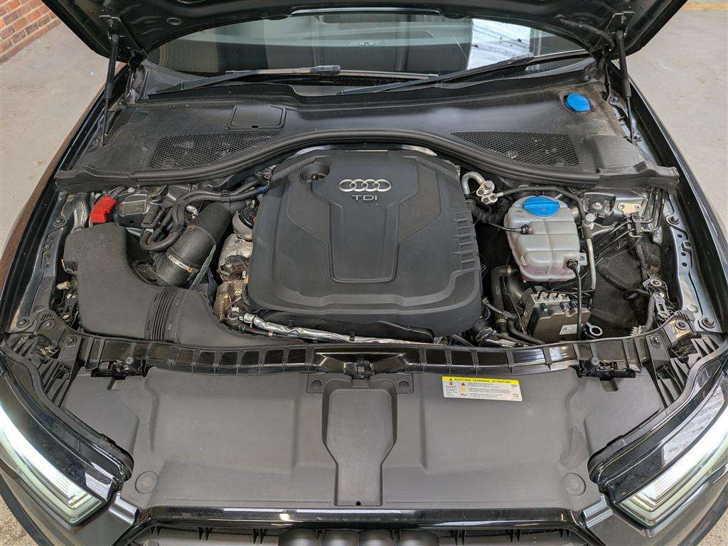 <p>2017 AUDI A6 SLINE BLACK ED TDI ULT</p>