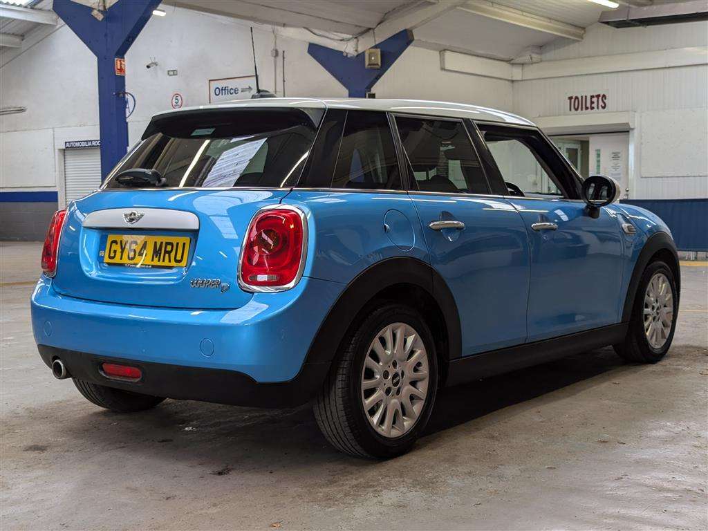 <p>2014 MINI COOPER D</p>