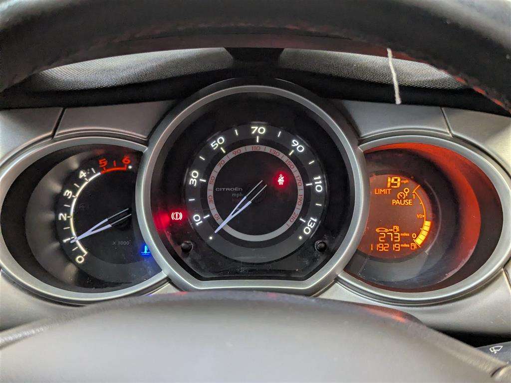 <p>2010 CITROEN C3 VTR+ HDI</p>